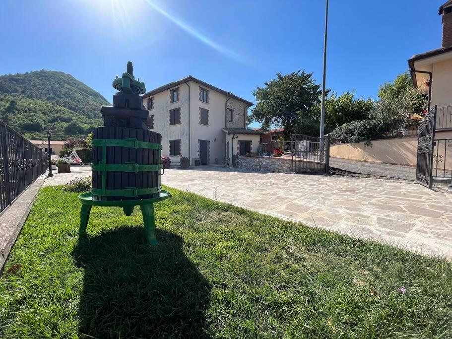 Casa Vacanze Vecchio Frantoio Residenza Leccino Spoleto Luaran gambar